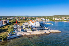 Seaside luxury villa with a swimming pool Sukosan, Zadar - 22250